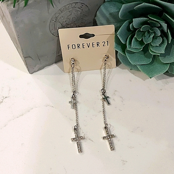 NWT Forever 21 Cross Earrings - Picture 2 of 3